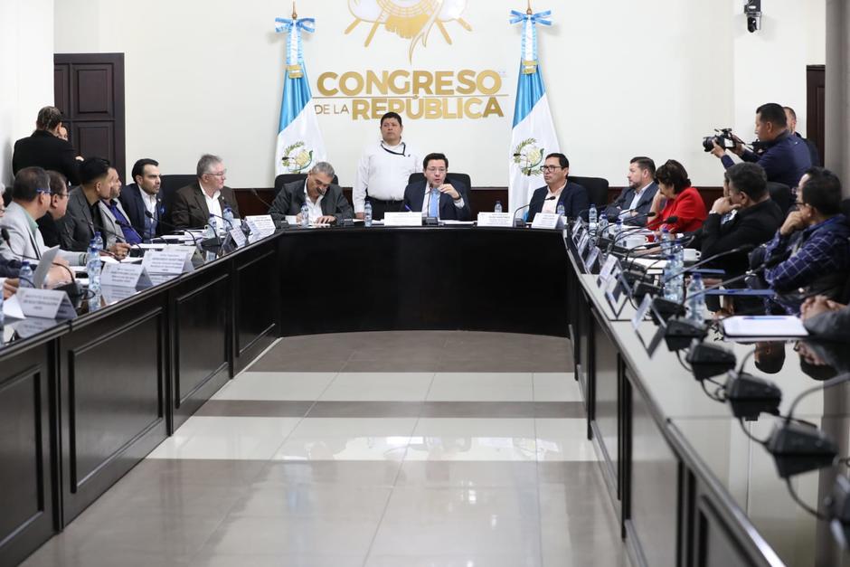 El Congreso urgió resultados ante rezagos en servicio y expansión energética. (Foto: Congreso Guatemala)