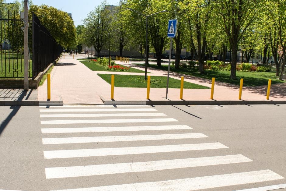 Emetra recordó que el paso de cebra está diseñado exclusivamente para que los peatones puedan cruzar las calles de manera segura. (Foto ilustrativa: Shutterstock)