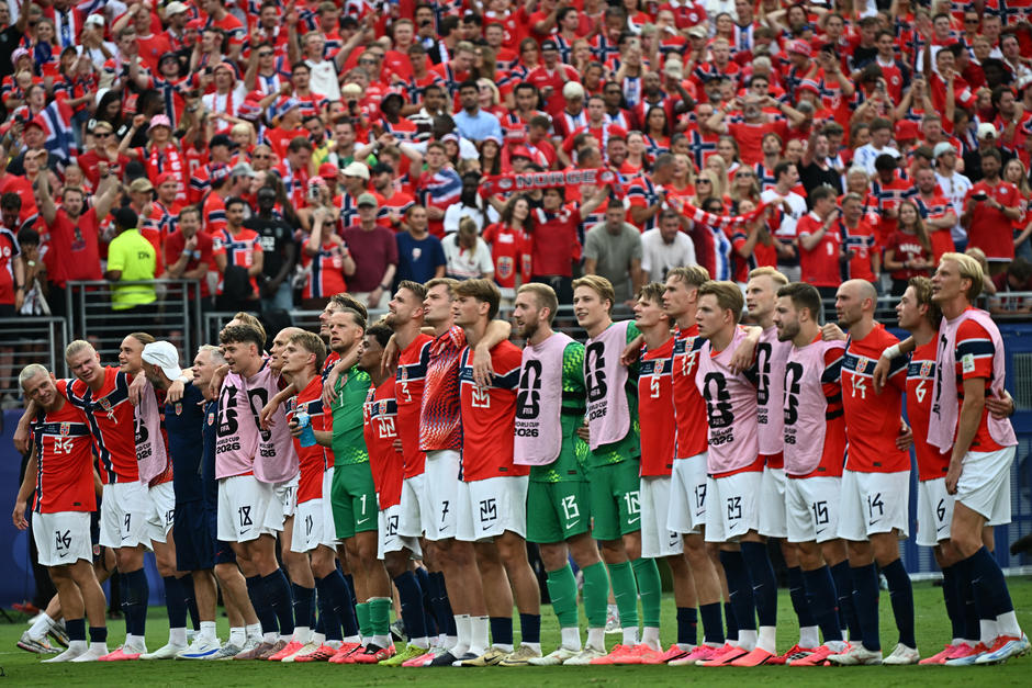Noruega espera contar con su plantel completo para medirse a Inglaterra. (Foto: AFP) 
