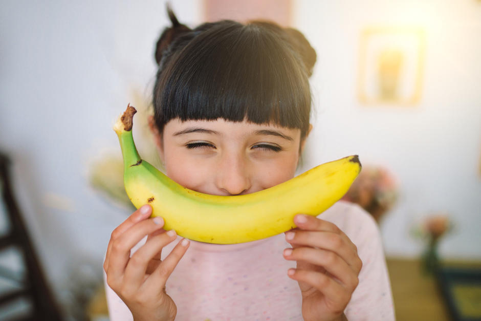 El banano contiene azúcar natural y potasio, que son perfectos para deportistas por su aporte de energía. (Foto: Shutterstock)