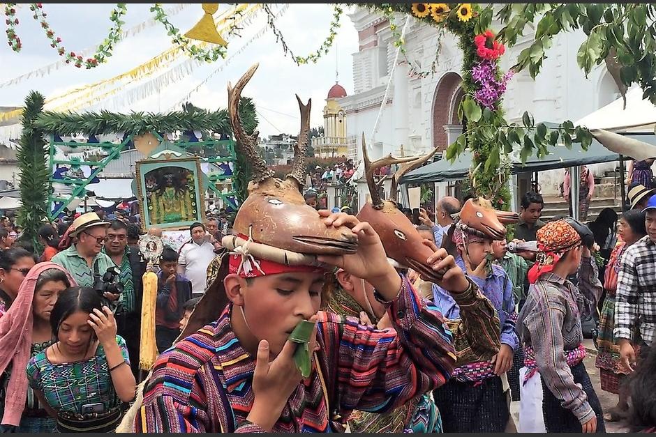 Mística ceremonia de máscaras de venado de Corpus Christi Patzún. (Foto: Carlos Sotz/Colaborador)
