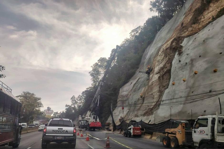 El tránsito podría complicarse para las personas que del Pacífico buscan llegar a la capital. (Foto: PMT de Villa Nueva / Soy502)