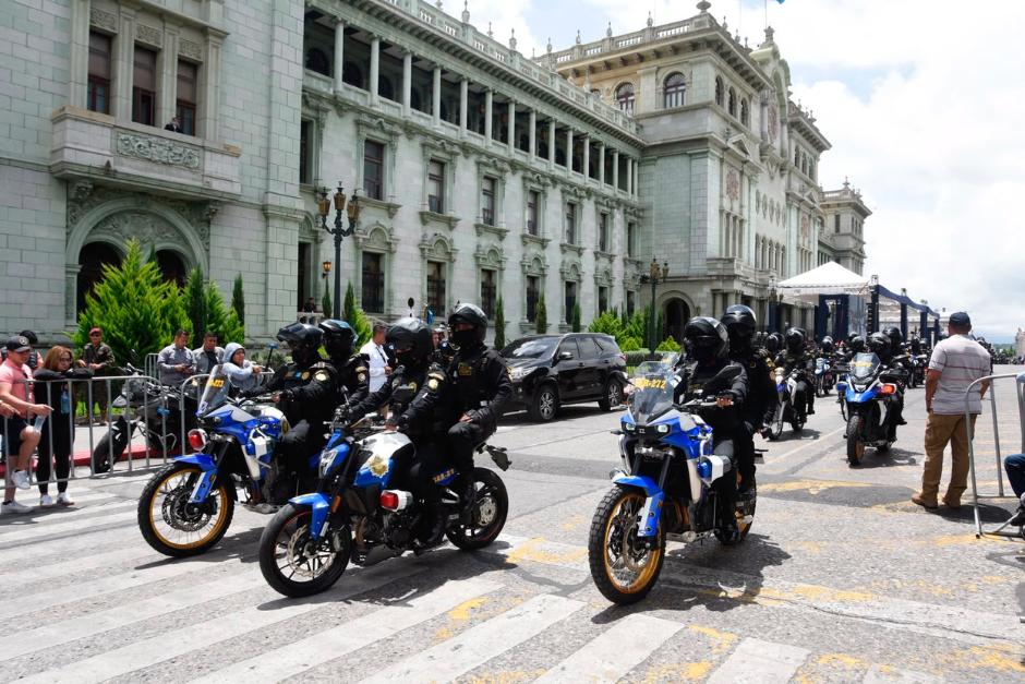 El presidente Arévalo aseguró que se prevé la contratación de 3,200 agentes de la PNC y que estima concluir su gobierno con 12,000 nuevos elementos. (Foto: Edgar Pocón/Colaboración)