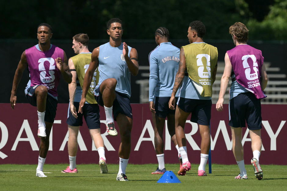 Los Tres Leones realizaron su última práctica con el once prácticamente definido para la semifinal. (Foto: AFP) 