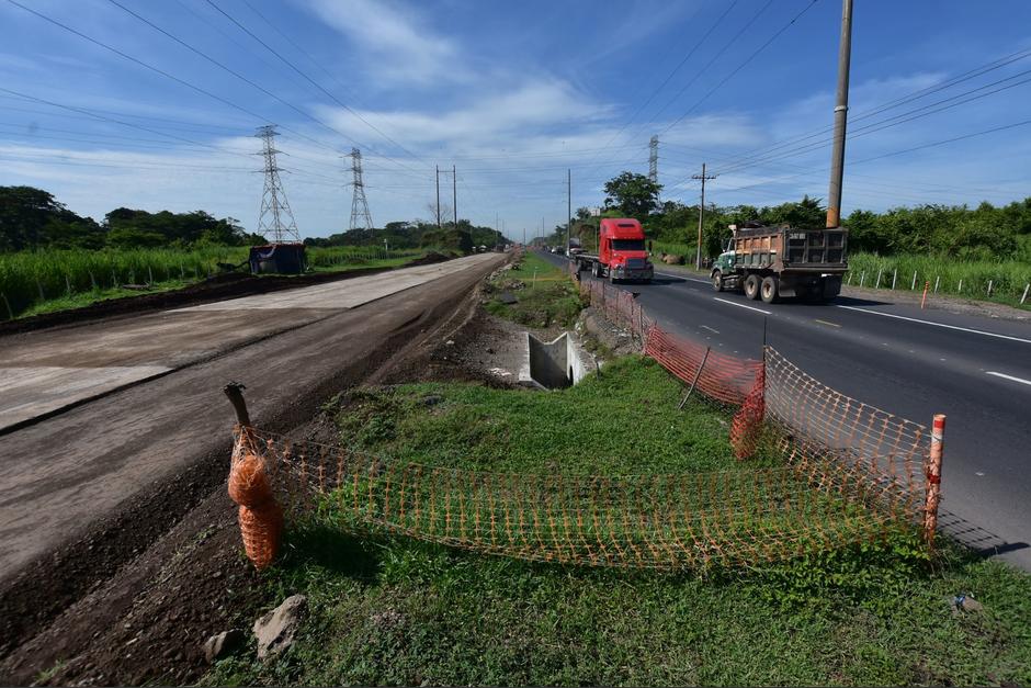 La primera etapa del proyecto incluirá las vías en ambos sentidos de circulación y la instalación de las garitas para el cobro de peaje. (Foto: Estuardo Paredes / Soy502)