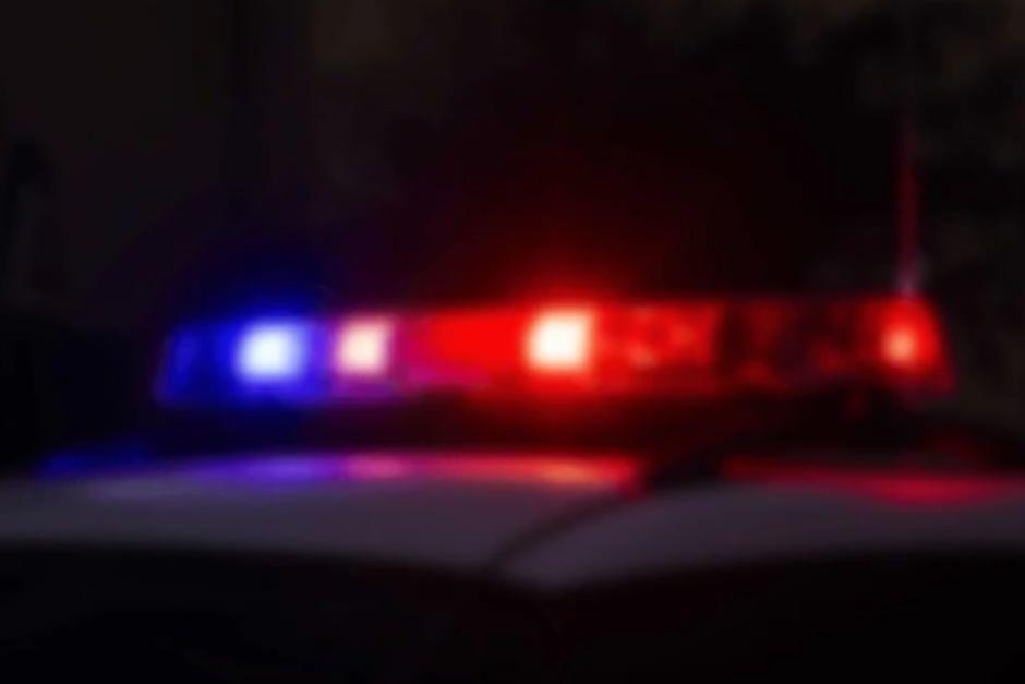 Agentes policiacos se trasladaron a un condominio, en zona 16, luego de recibir denuncias de disturbios en el interior de una vivienda. (Foto ilustrativa vía: Shutterstock)