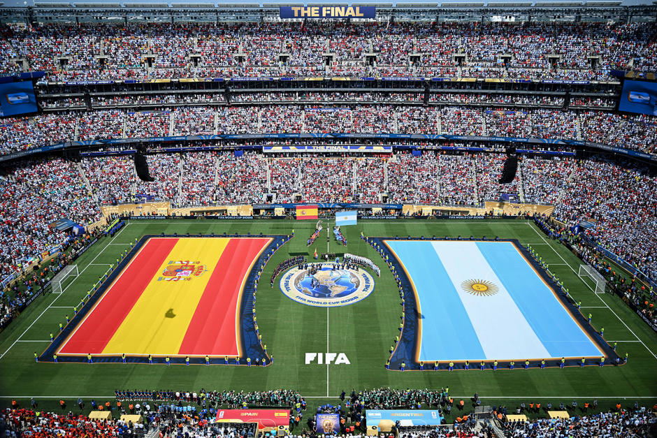 España dejó varios puntos altos en la final, mientras que los de los argentinos fueron medios tirando a bajos. (Foto: AFP)