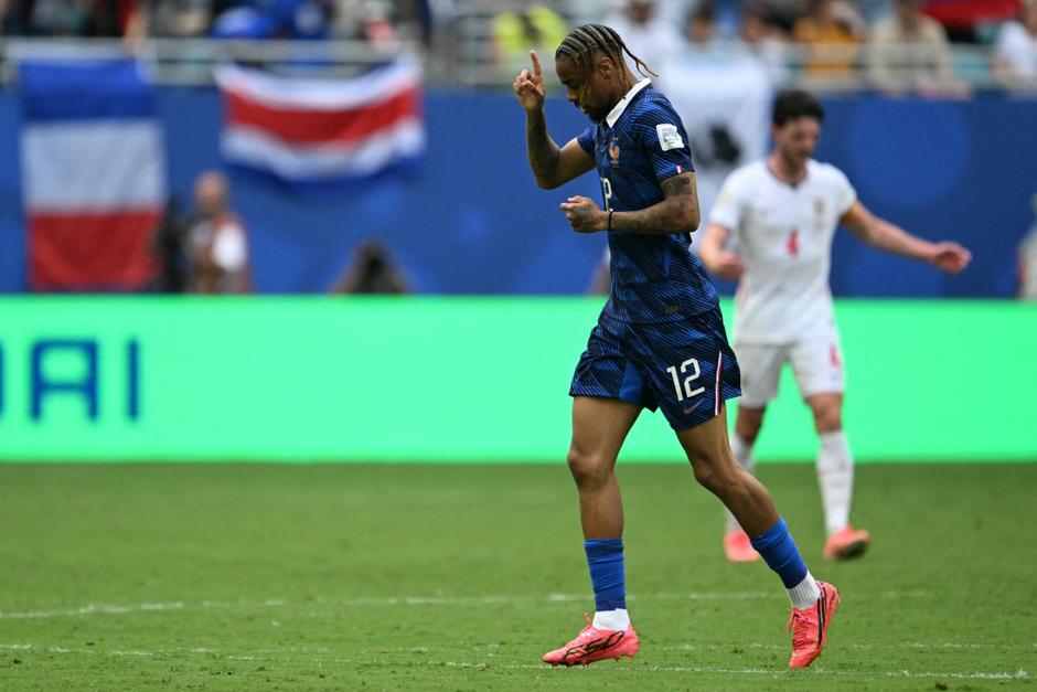 Barcolá, quien fue titular en gran parte del Mundial, habría decidido no renovar con el PSG. (Foto: AFP)