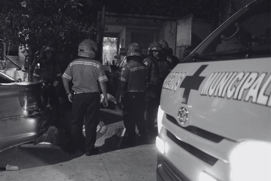 Las víctimas fueron sorprendidas mientras estaban reunidas en una celebración. (Foto: vía Bomberos Municipales)
