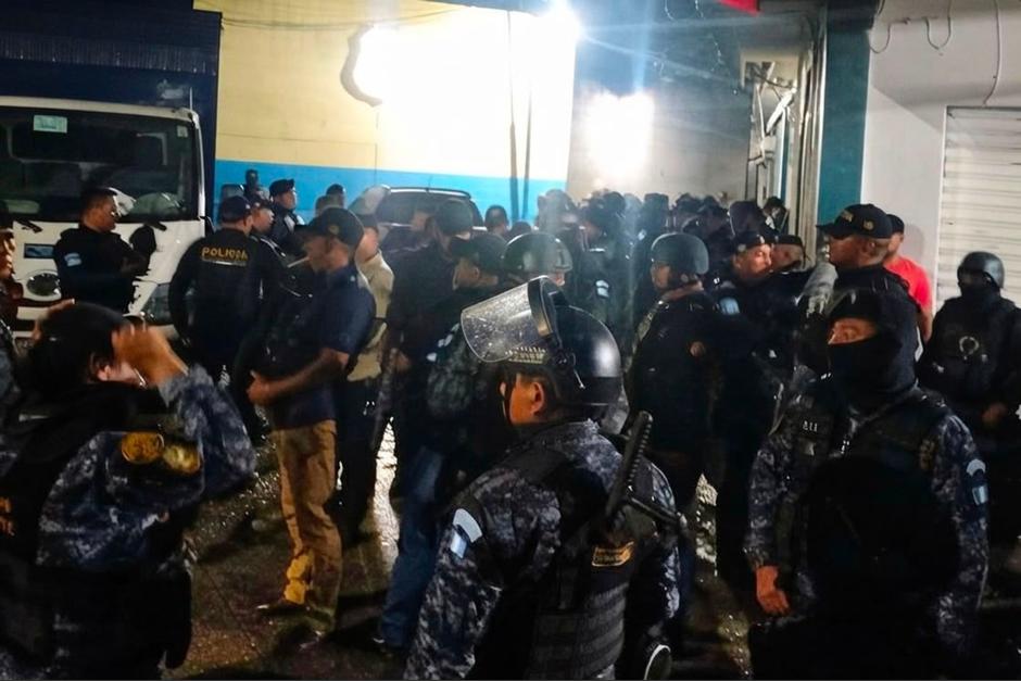 La Dirección General del Sistema Penitenciario trasladó a 56 privados de libertad del Centro de Detención de Puerto Barrios, Izabal. (Foto: DGSP / Soy502)