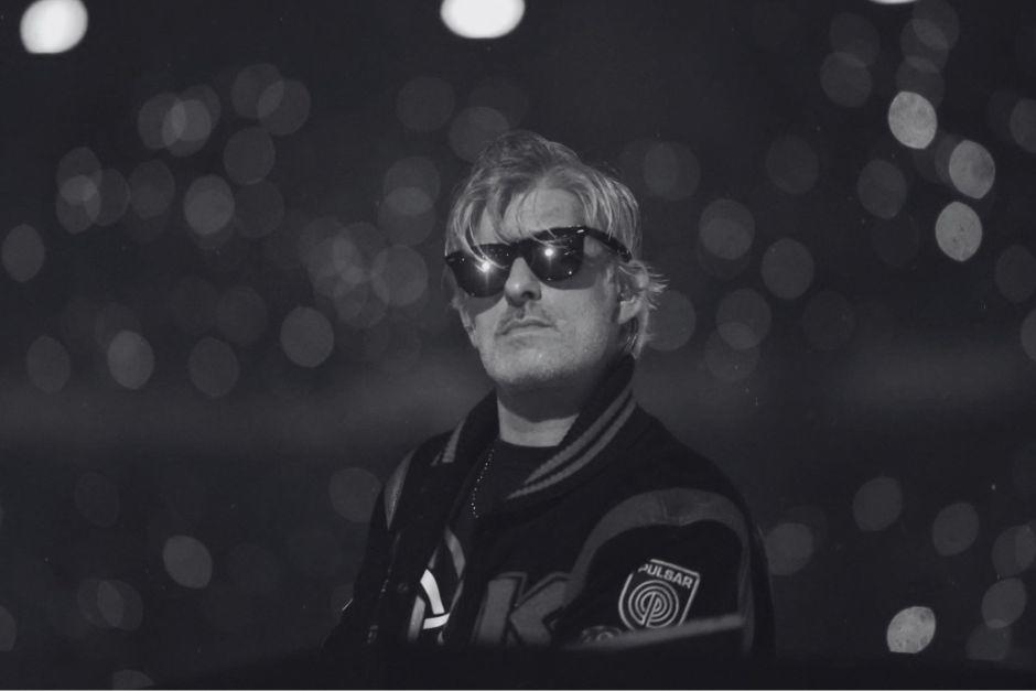 El DJ francés Kavinsky fue hallado muerto en esta misma semana que cumpliría 51 años. (Foto: AFP)
