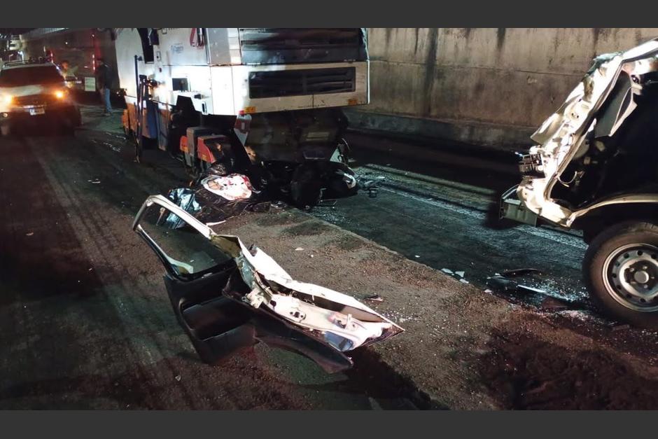 El camión involucrado quedó destruido. (Foto: PMT)