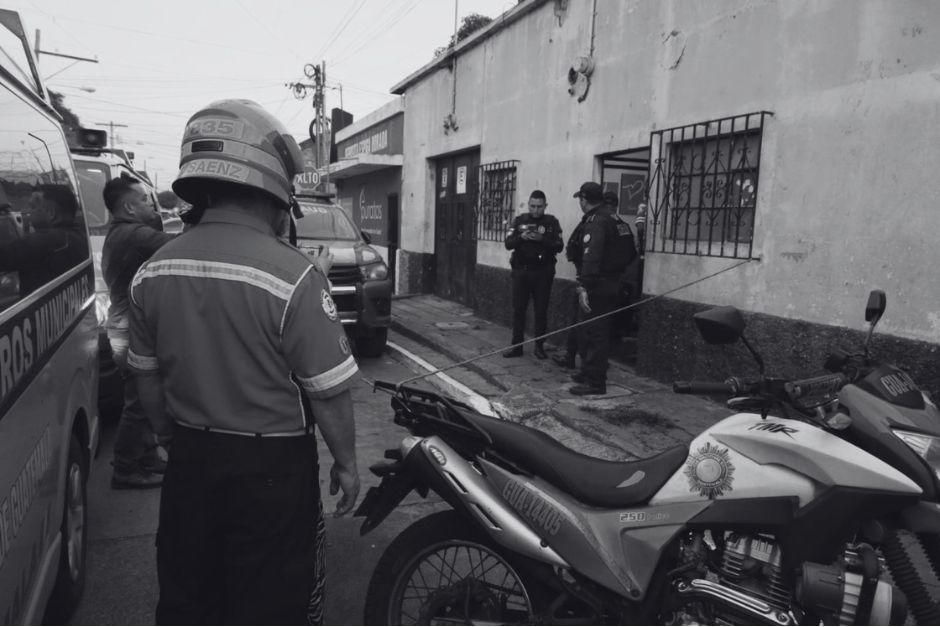 La víctima fue encontrada dentro de un inmueble ubicado en la zona 7 capitalina. (Foto: CBM)