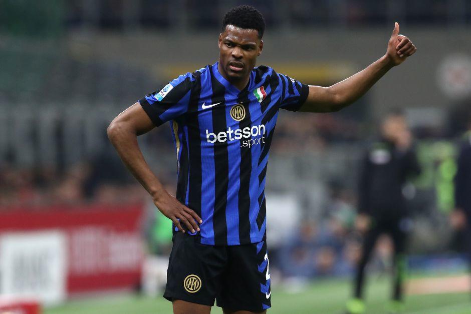 El lateral neerlandés, de 30 años, aceptó la oferta para poder cambiar la Serie A por la Liga española. (Foto: Agencias)