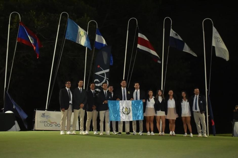 El equipo de Guatemala se hizo presente en la inauguración de la Copa Los Volcanes, que se jugará en el Cariari Country Club. (Foto: Asogolf)Los equipos de masculino y femenino de Guatemala viajaron hacia Costa Rica, para la séptima edición de la Copa Los Volcanes. El evento se llevará a cabo el histórico Cariari Country Club, ubicado en Heredia.