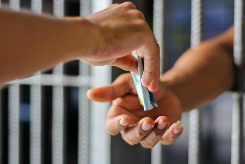 ONPT reporta 178 denuncias por presuntas talachas en cárceles entre 2025 y 2026. (Foto ilustrativa: Shutterstock)