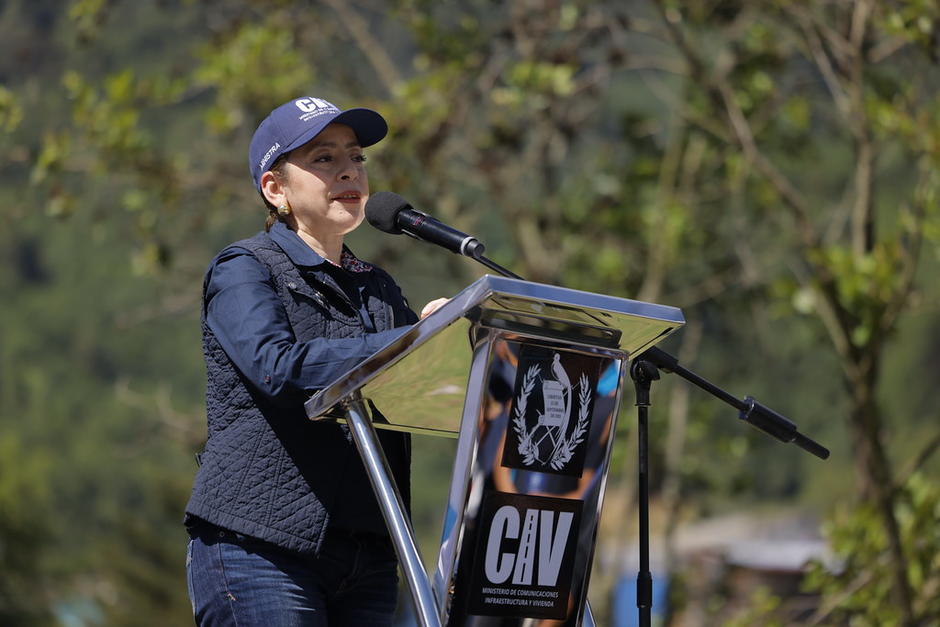 durante una conferencia de prensa la ministra brindó detalles sobre los proyectos que se ejecutan en Huehuetenango. (Foto: SCSP / Soy502)