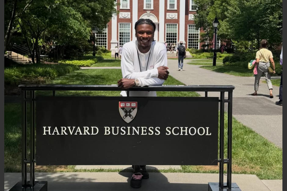 Eduardo Camavinga compartió fotografías de su experiencia en Harvard Business School. (@camavinga)