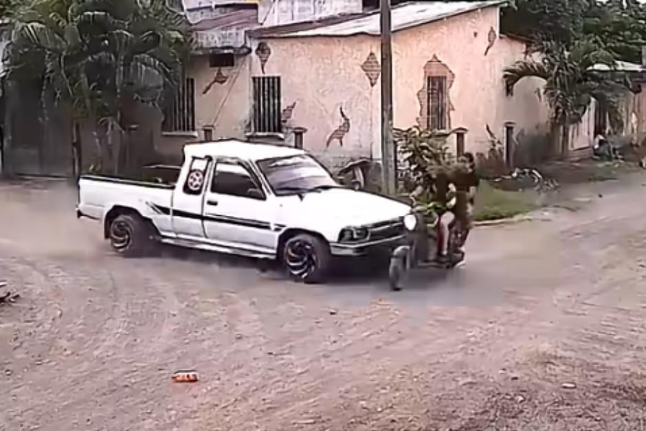 Dos mujeres terminaron heridas tras la colisión. (Foto: Captura de Video)