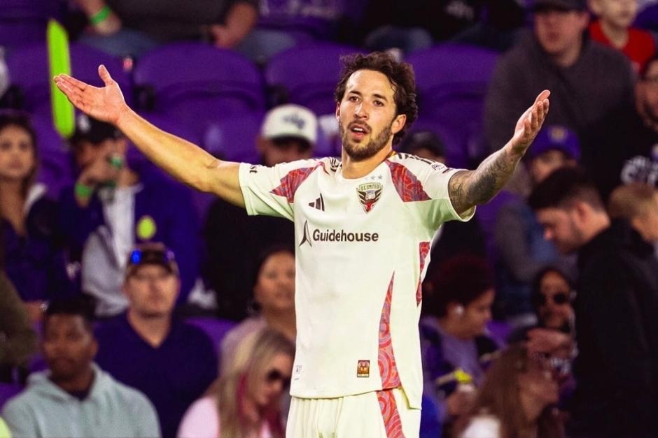 El lateral guatemalteco no estaba contento con su situación en Washington. (Foto: DC United)