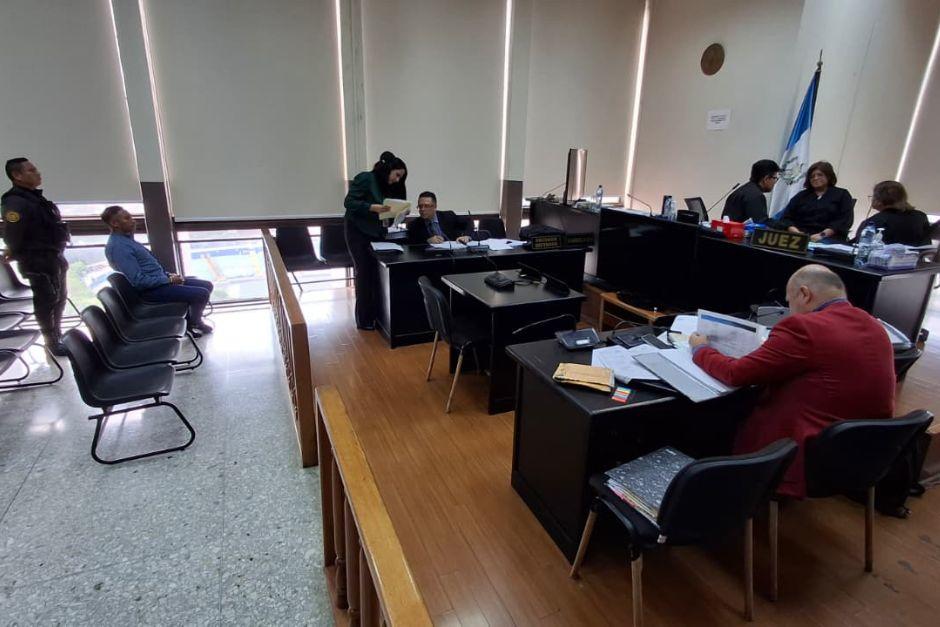 El Tribunal Sexto de Sentencia Penal acepta la prueba presentada por el MP contra acusado de atentar a Mayor del Ejército. (Foto: Wilder López/Soy502)