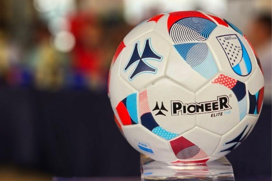 Así es el balón que se usará en la nueva temporada en la máxima liga de ascenso del futbol nacional. (Foto: LPD)
