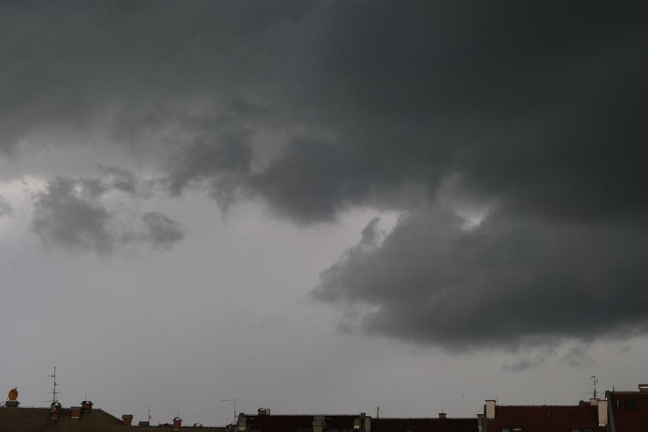 El ingreso de humedad desde el Pacífico incrementará la posibilidad de lluvias este lunes. (Foto ilustrativa: Shutterstock)