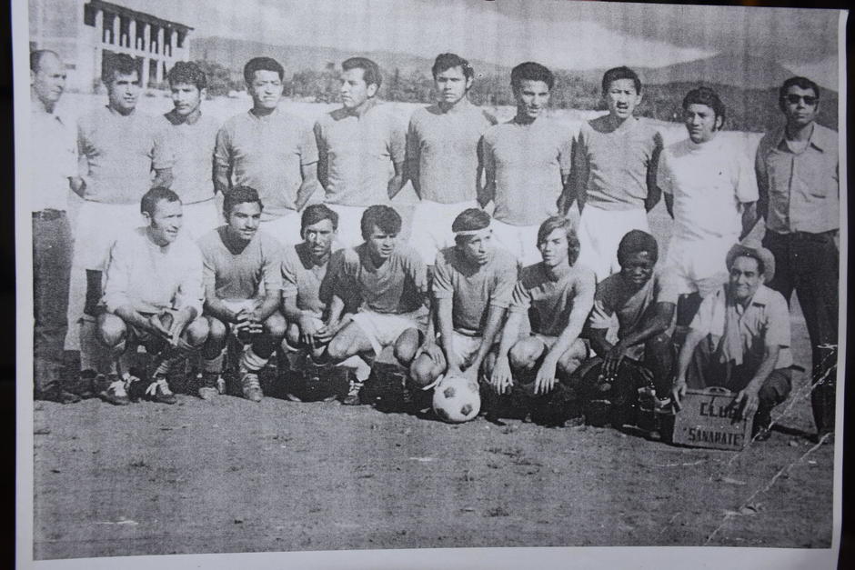 Los primeros jugadores del Club Sanarate, en 1959. (Foto: Olga Vásquez/Colaboradora)