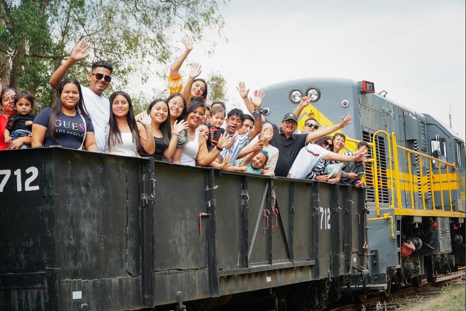 Los vecinos tienen oportunidad de viajar en el ferrocarril. (Foto: Cortesía Museo del Ferrocarril)