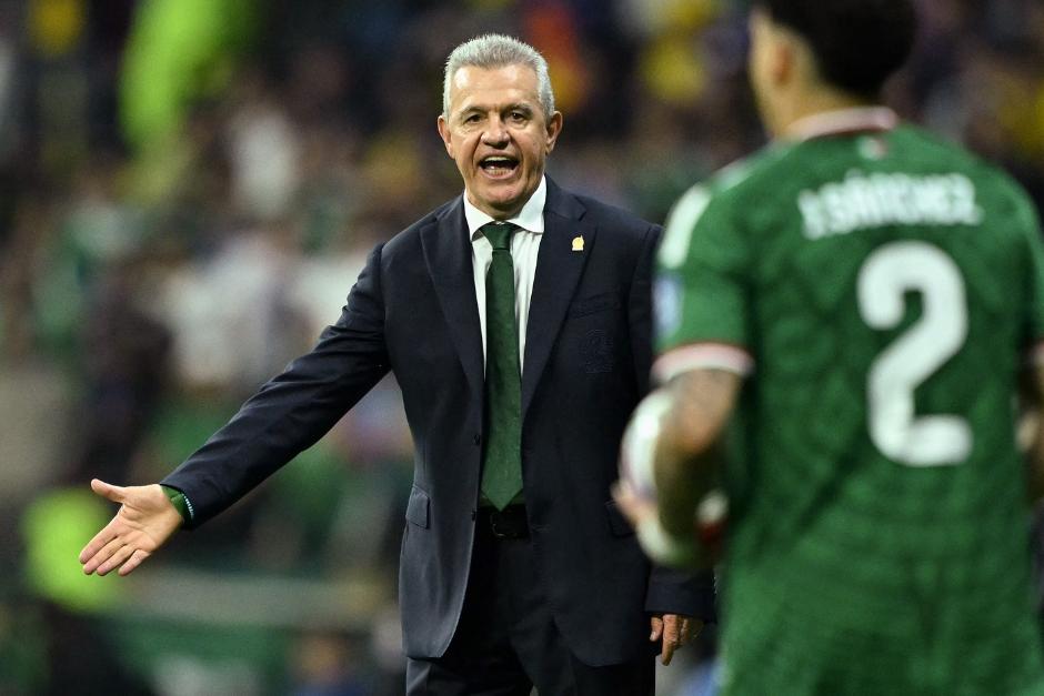 El entrenador mexicano se mostró contento tras cumplir el primero de los objetivos tras la fase de grupos. (Foto: AFP)