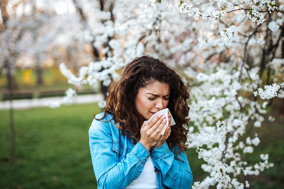 A veces el contacto con ciertas sustancias de la naturaleza pueden darte alergia. (Foto: Shutterstock)