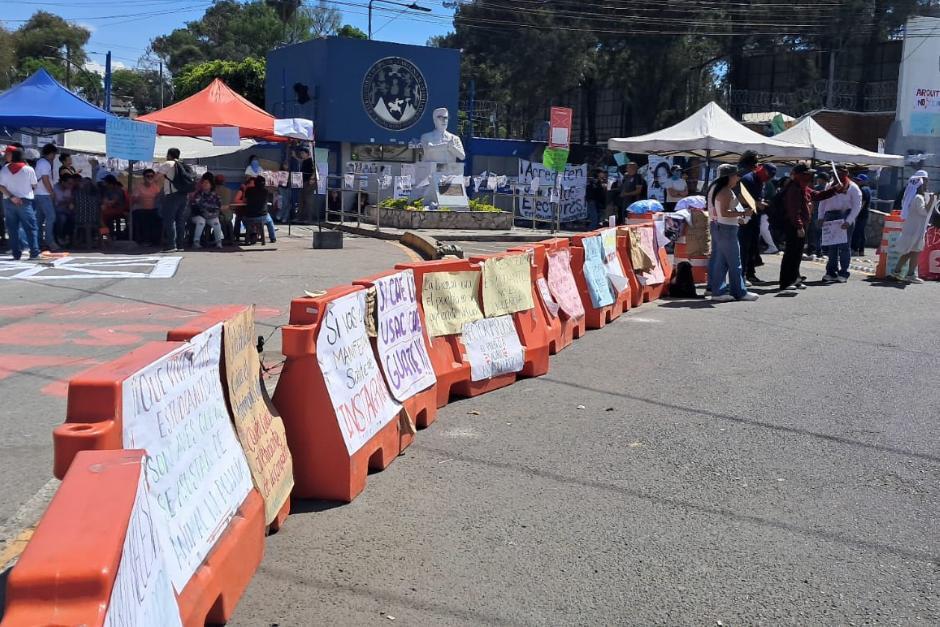 Los estudiantes han hecho la convocatoria para manifestar en contra de la elección de Walter Mazariegos como rector de la USAC. (Foto: Archivo/Soy502)