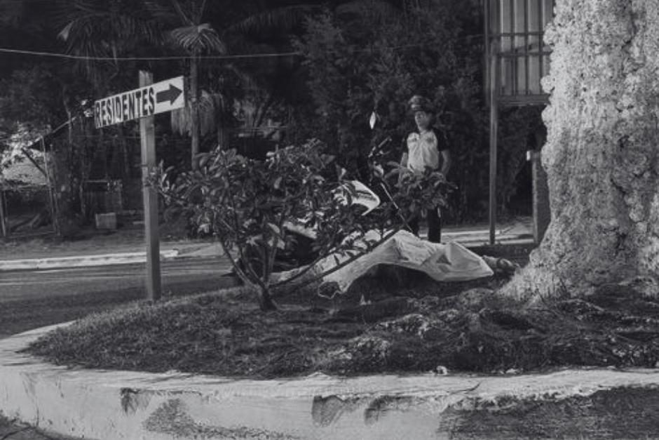 Durante las pesquisas de los investigadores del MP se encontraron 17 indicios balísticos. (Foto: Bomberos Voluntarios)
