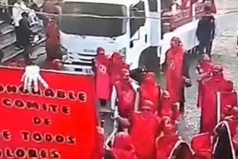  La Huelga de Dolores provoca congestionamiento en la zona 1. (Imagen: captura de pantalla) 