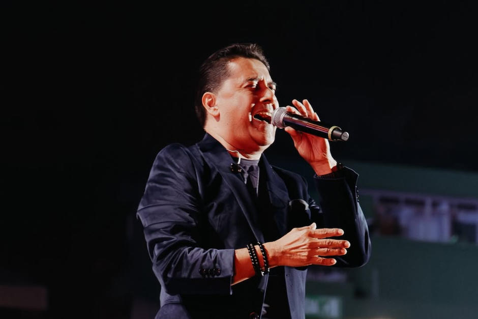 El adorador anuncia su participación en evento cristiano. (Foto: Instagram)