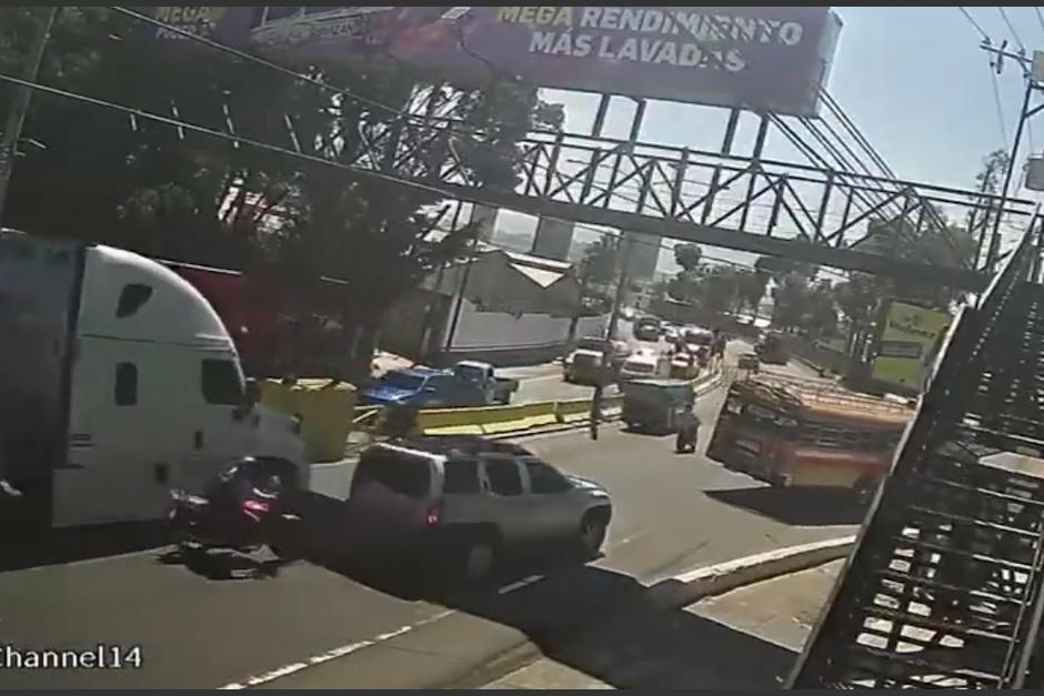El accidente dejó complicaciones en el tránsito. (Video: Captura de video)