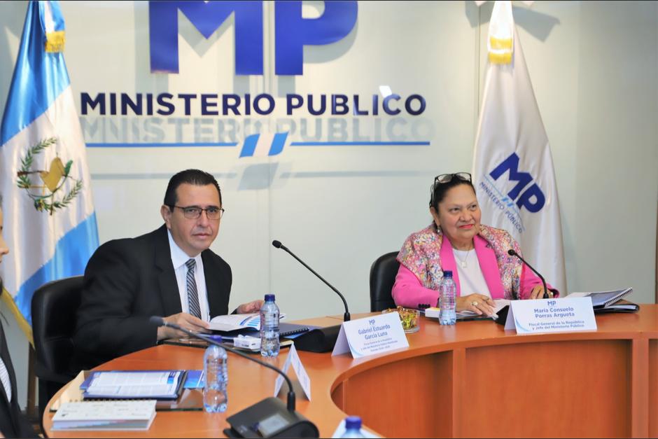 Gabriel García Luna se reunió este jueves con Consuelo Porras en la sede del MP. (Foto: MP / Soy502)