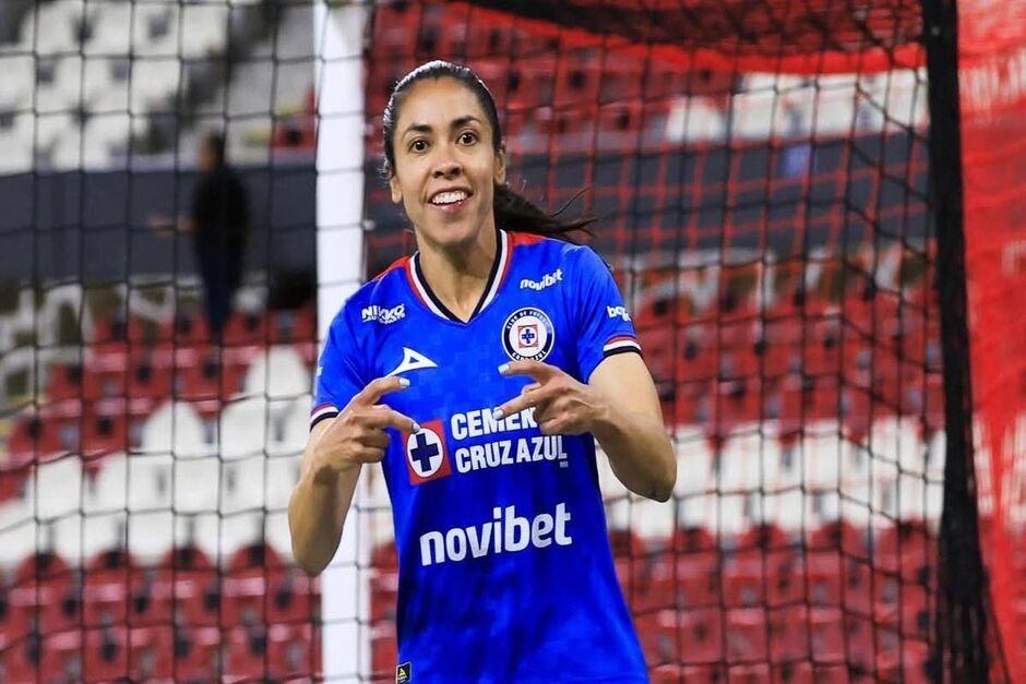 La atacante nacional cerró otro semestre destacado en el futbol mexicano con las celestes. (Foto: Cruz Azul Femenil)