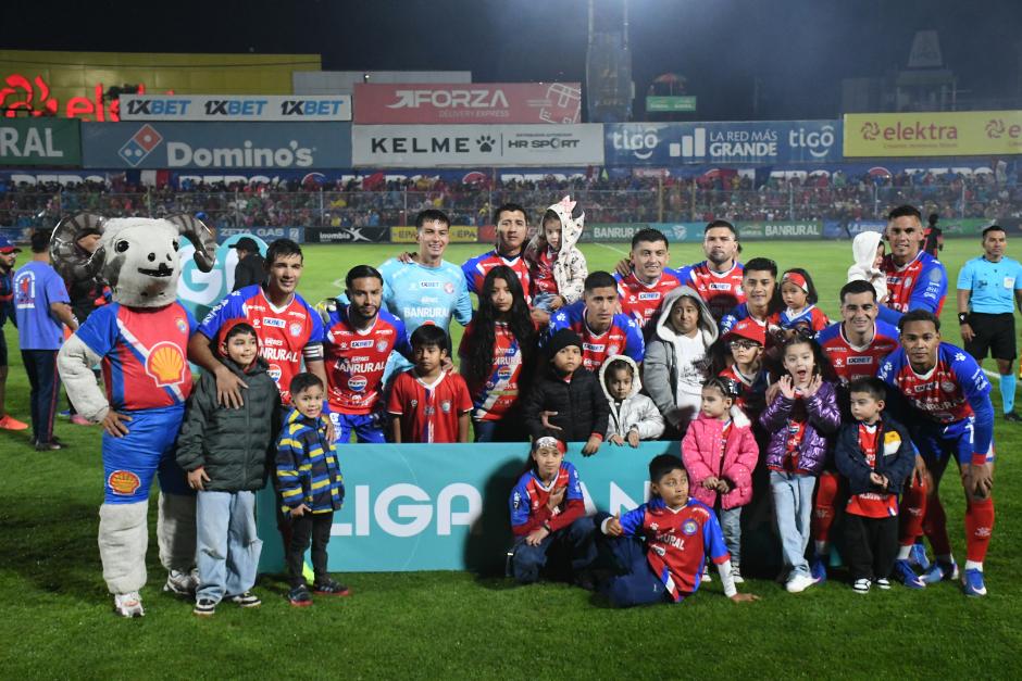Los superchivos no pudieron ganar ninguno de los dos partidos de la final. (Foto: Esner Navarro/Colaborador)