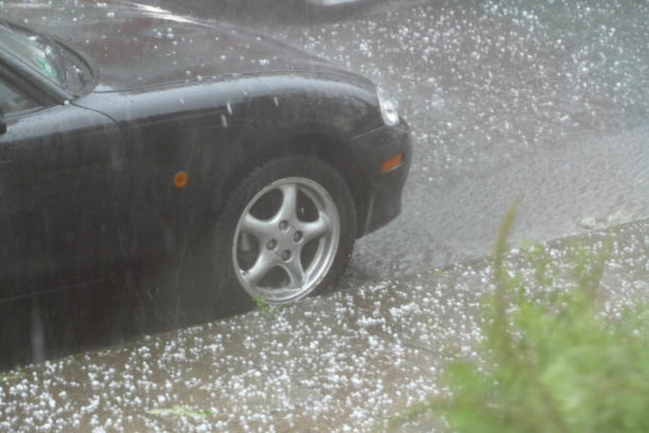 Las fuertes lluvias se han visto acompañadas de granizo en algunos sectores del país. (Foto ilustrativa: iStock)