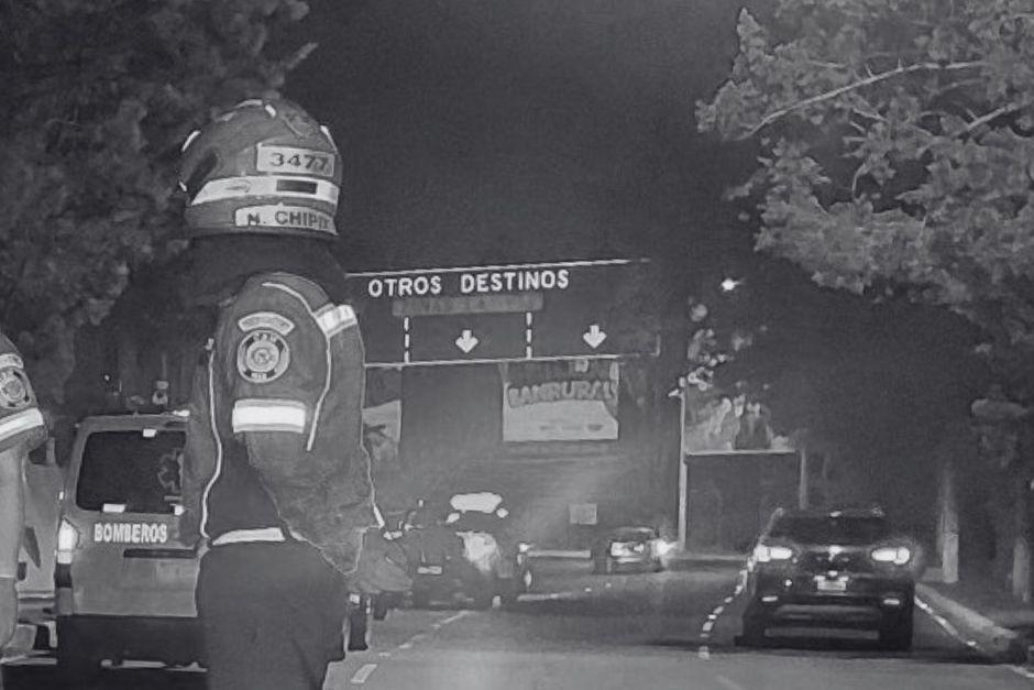 El conductor salió expulsado del vehículo. (Foto:Bomberos Municipales)
