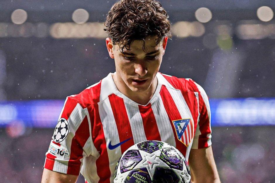 El delantero argentino no estaría cómodo en el Atlético y el Barcelona podría aprovechar para ficharlo. (Foto: UEFA)