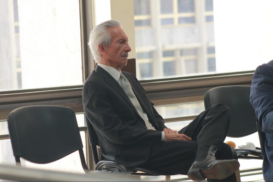 La audiencia de primera declaración programada para este día en el Juzgado Segundo de Paz Penal del periodista José Rubén Zamora fue suspendida. (Foto: Archivo/Soy502)