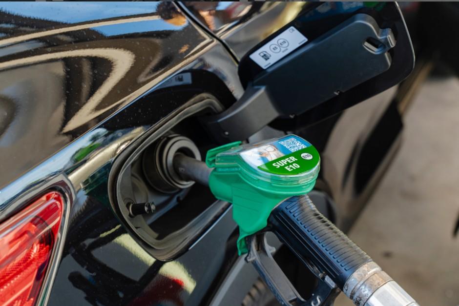 La gasolina E10 comenzará a utilizarse en Guatemala a partir del próximo 30 de junio. (Foto: Shutterstock / Soy502)