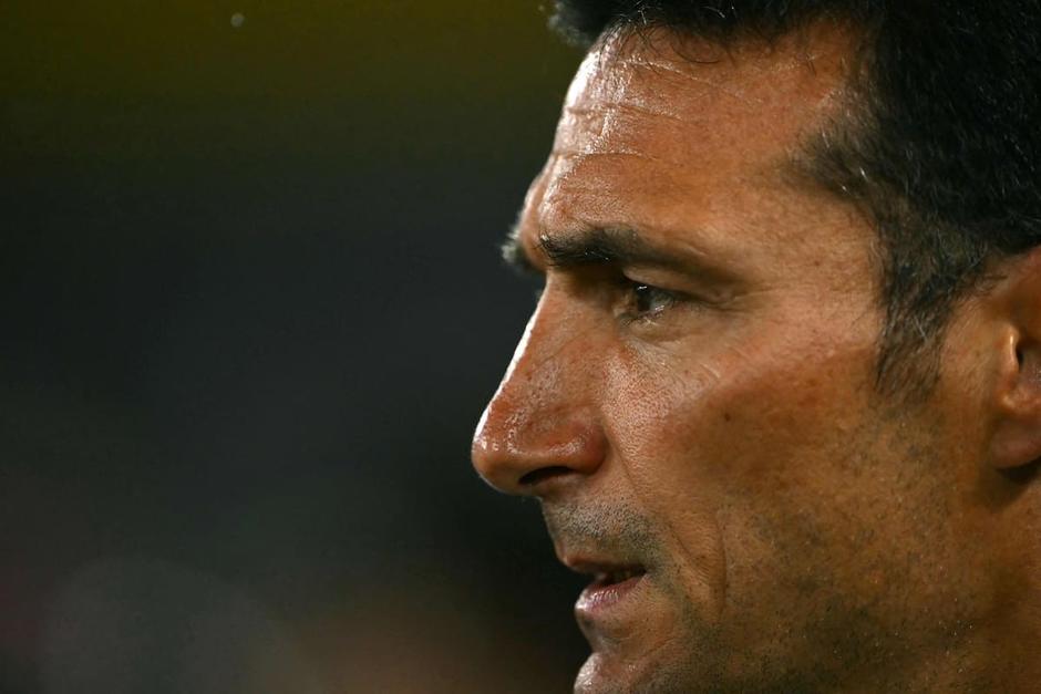 Scaloni asumió el cargo con la Albiceleste casi sin experiencia y se convirtió en el entrenador más joven en ganar un Mundial desde Menotti en 1978.