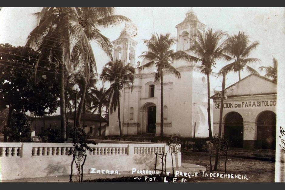 La Catedral de San Pedro en sus inicios, construida de adobe (fecha desconocida). (Foto: Juan Carlos Aquino/Colaborador)