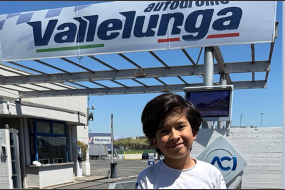 Santiago de León estuvo recientemente en la pista de Vallelunga, para ver la carrera de Ian Rodríguez, en el Campeonato Italiano de Automovilismo GT3 2026. (Foto: Manuel de León)