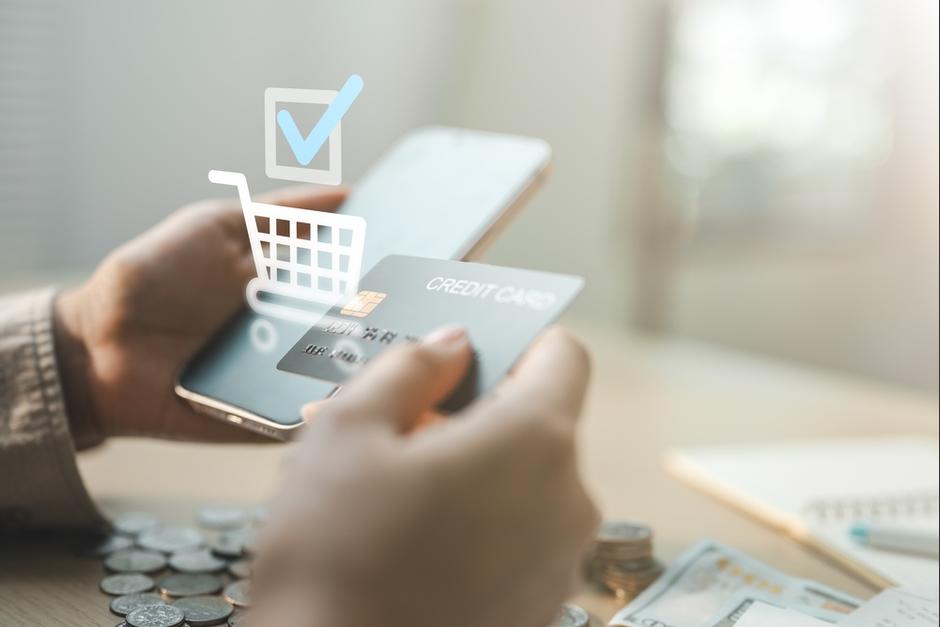 Quejas por tarjetas de crédito, telefonía y energía impulsan discusión de reformas. (Foto ilustrativa: Shutterstock) 