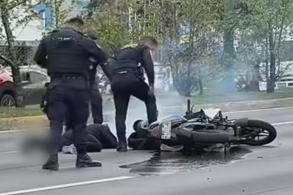 El asaltante habría sido trasladado herido al hospital y horas después falleció, mientras que otro murió en el lugar del enfrentamiento. (Foto: PNC)