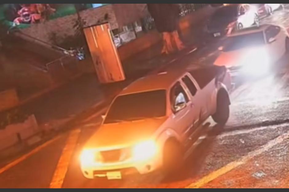 Los tres implicados salieron de un bar a bordo de un picop. (Foto: captura de video)